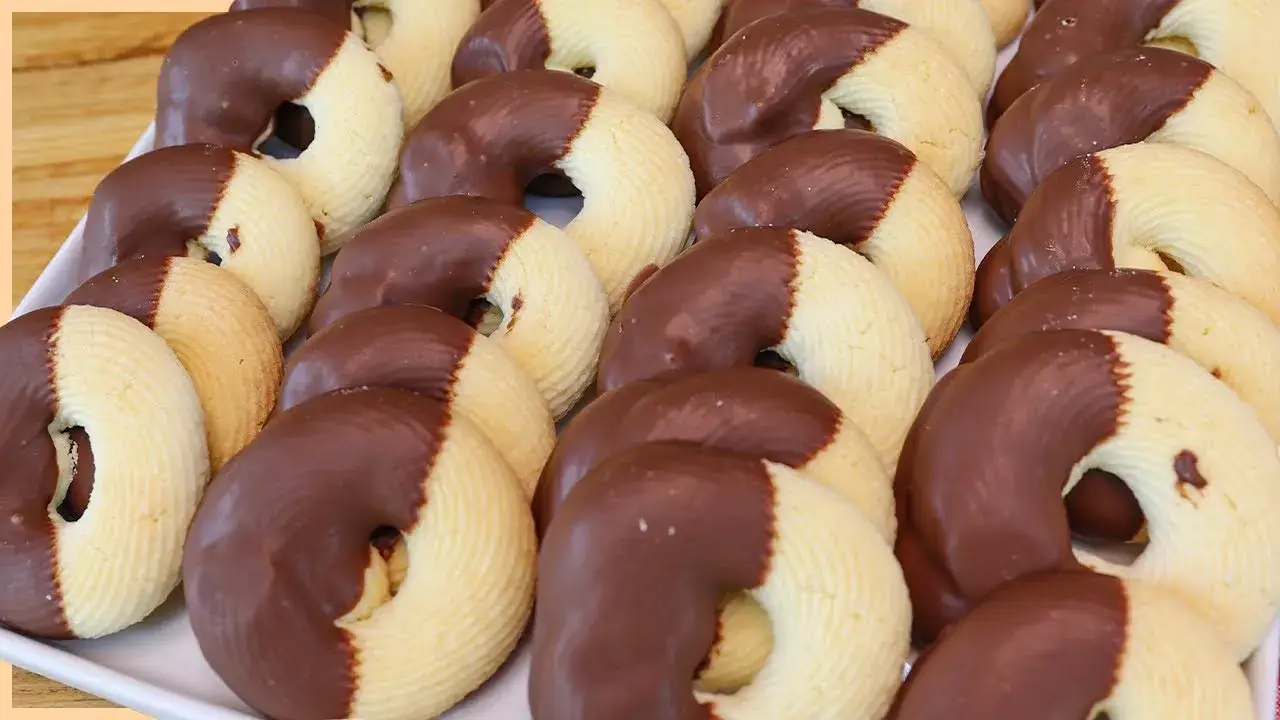 Bolacha de Nata com Chocolate: Receita Caseira Crocante e Perfeita para Servir com Café