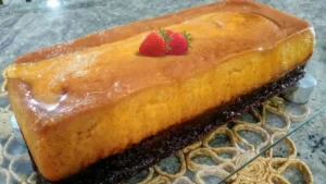 Bolo Pudim de Chocolate com Camada Cremosa e Massa Macia