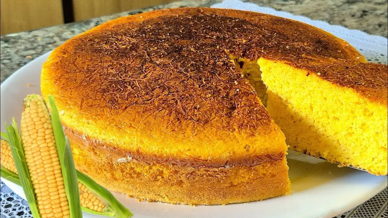 Bolo de Milho de Liquidificador Fofinho para Servir com Café