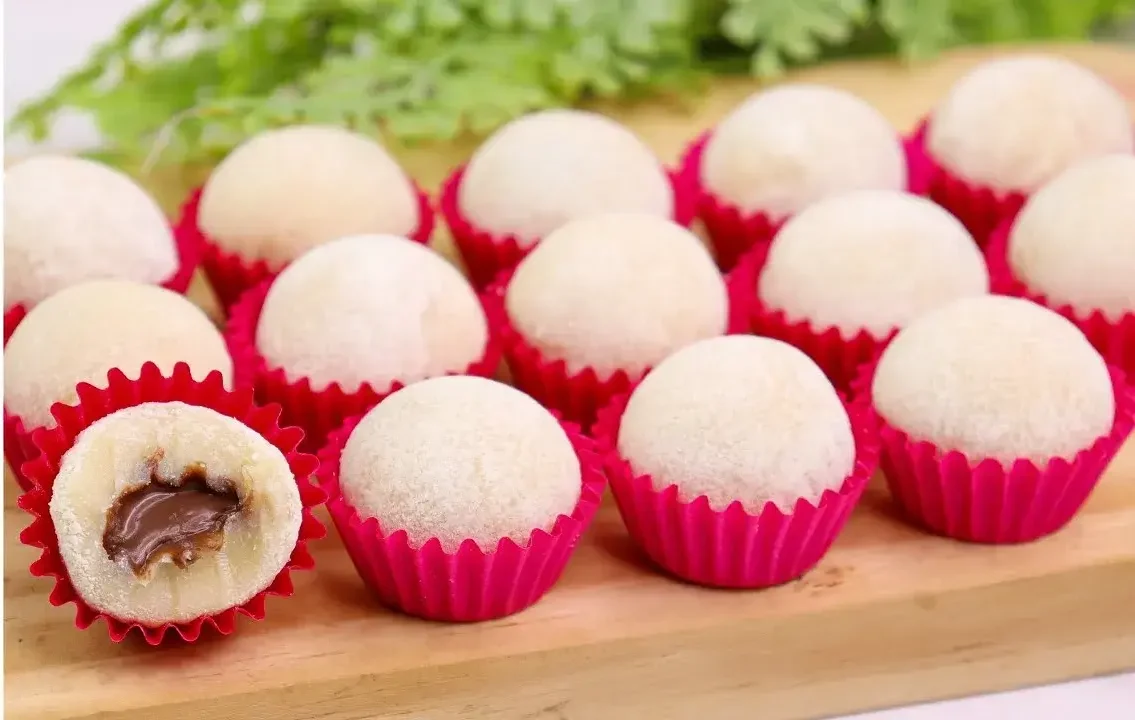 Brigadeiro de Ninho Recheado com Nutella: cremoso, estruturado e perfeito para vender