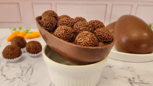 Ovo de colher de brigadeiro: Receita fácil para vender e encantar na Páscoa