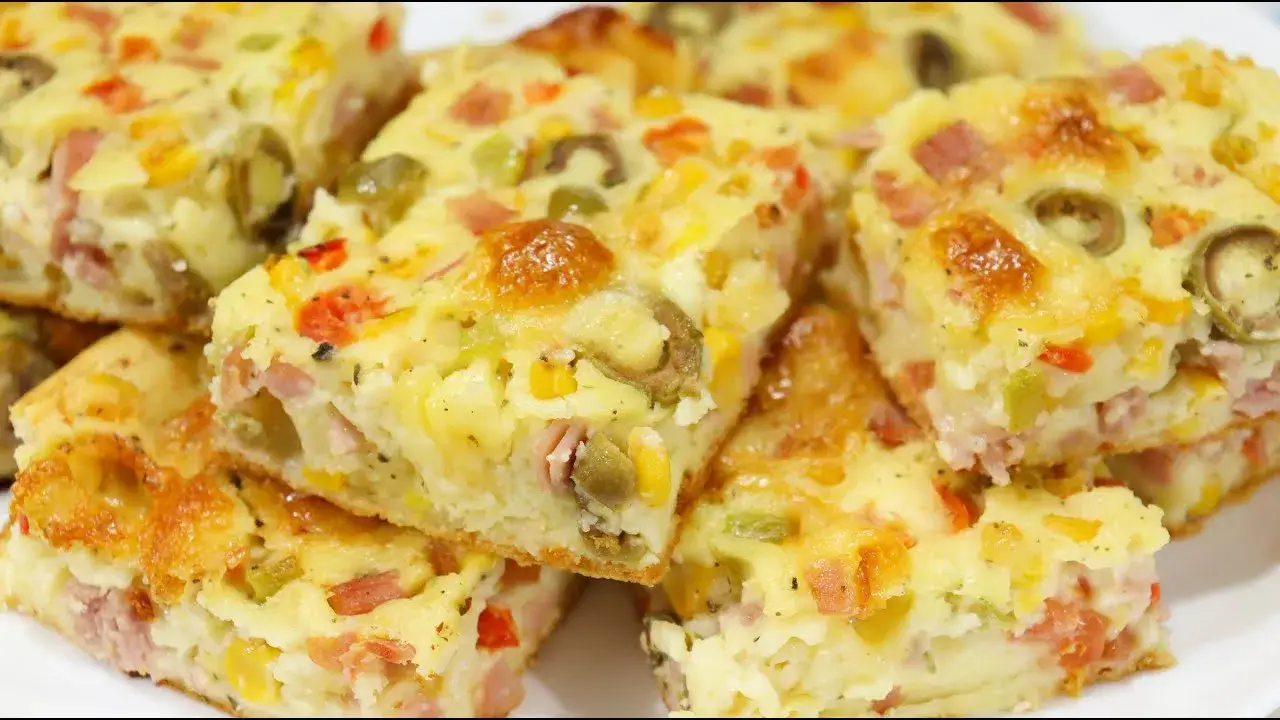 Torta de Liquidificador Cremosa e Bem Recheada para um Lanche Prático