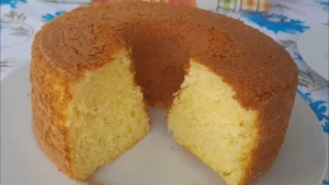 Bolo com Iogurte Sem Glúten Fofinho para o Café da Tarde