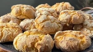 Broinhas de Fubá com Café: Receita Caseira Fofinha e Fácil de Fazer