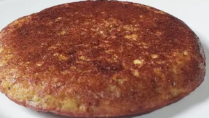 Pão de Aveia com Maçã na Frigideira Fácil para um Café da Manhã Leve e Saudável