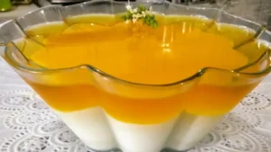 Sobremesa com Gelatina e Creme: Receita Fácil com Camadas Cremosas