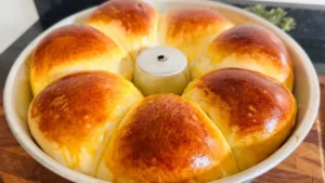Pão de Leite Fofinho Caseiro Fácil de Fazer e Bem Macio