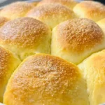Pãozinho doce fofinho caseiro com fermentação única fácil e macio