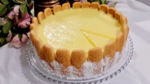 Torta mousse de limão com iogurte: Receita cremosa e fácil para sobremesa gelada