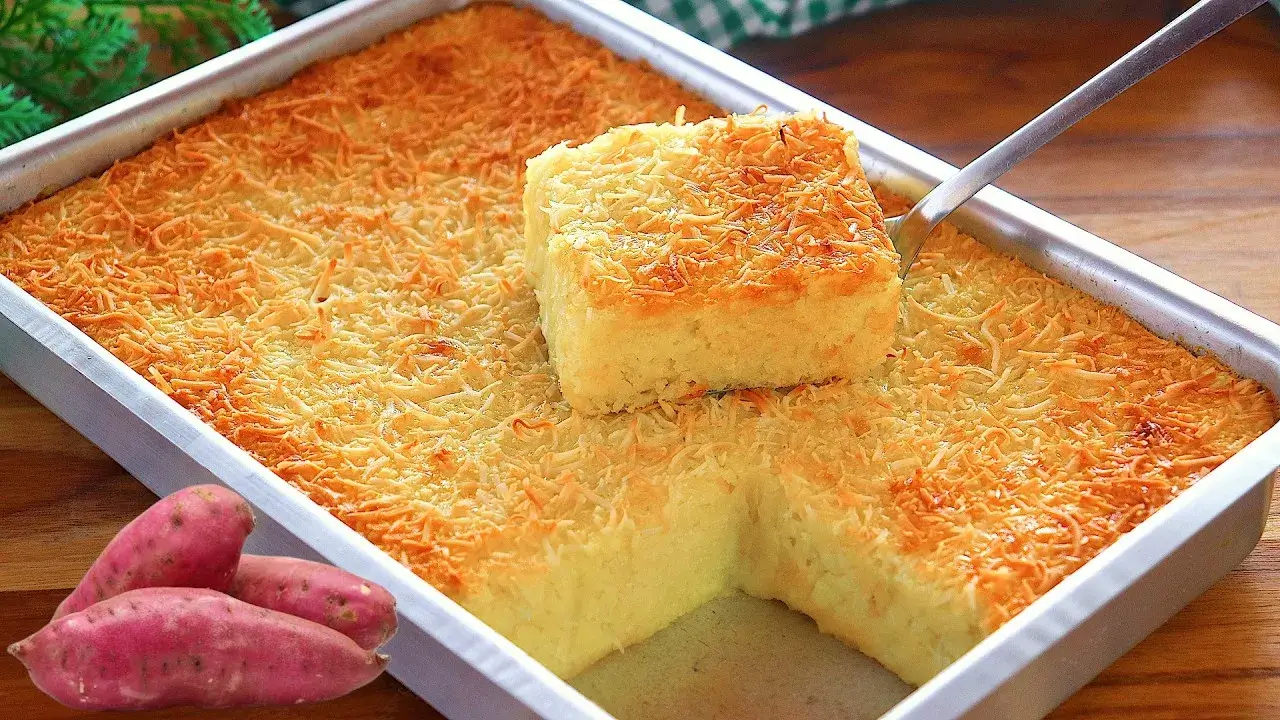 Bolo de Batata Doce de Liquidificador com Coco: Receita Fácil e Bem Molhadinha