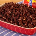 Pipoca de Chocolate Crocante Fácil para Assistir Filmes e Curtir Dias Frios